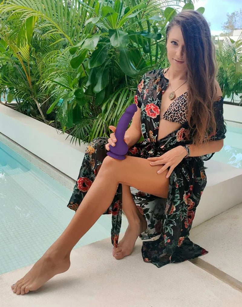 G-Vibe - G-Real 2 Consolador Vibrador Con Ventosa - Púrpura