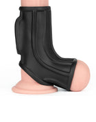 LoveToy - Ridge Knights Ring - Vibrerende Penis en Scrotum Sleeve - Ø 2,8 cm - Zwart-Erotiekvoordeel.nl