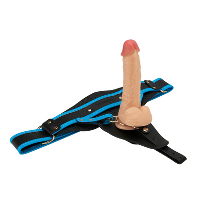 LoveToy - Ingen - Vibrerende Strap-on Set - Lengte 20 cm - Lichte Huidskleur-Erotiekvoordeel.nl