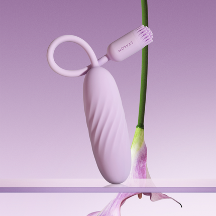 Svakom – Plume – Kugelvibrator mit flexiblem Klitorisstimulator – Pastell-Lila