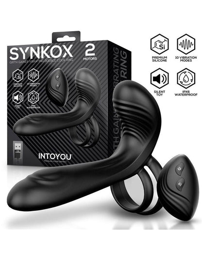 IY - Synkox - Girth Gainer - Vibrerende Verdikkende Penis Sleeve met Afstandsbediening - Zwart-Erotiekvoordeel.nl