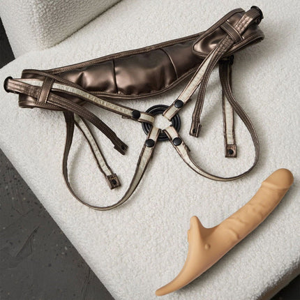 Strap-On-Me – Realistischer Multi-Orgasmus-Dildo – Strapless-Strap-on mit Flapper-Technologie – Helle Hautfarbe