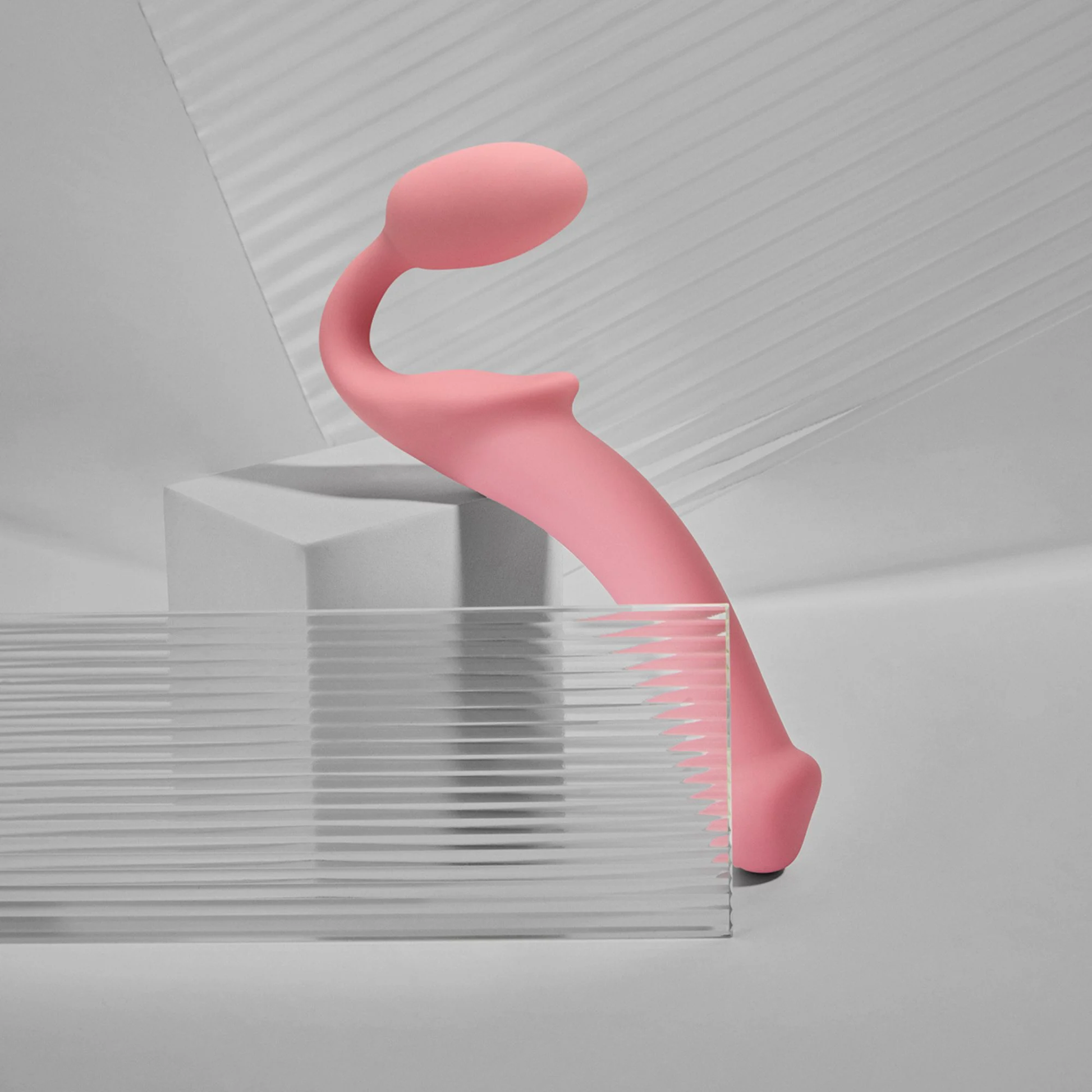 Strap-On-Me - Strapless Strap-on Dildo - Buigbaar - Roze-Erotiekvoordeel.nl