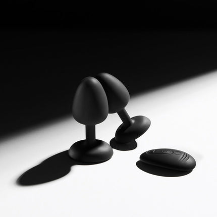 Dorcel - Vibrerende Geisha Infinite Buttplug met Bewegende Metalen Kogel - Zwart - Met Afstandsbediening-Erotiekvoordeel.nl