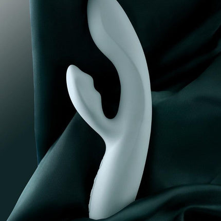 Svakom - Chika - Verwarmende Rabbit Vibrator - Tarzan Vibrator - Met App Control - Lichtgrijs-Erotiekvoordeel.nl