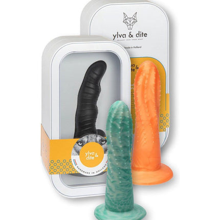 Ylva & Dite Dildo KAJSA - metallic blauw