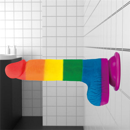Lovetoy - Rainbow Pride Dildo met Scrotum 19.5 cm-Erotiekvoordeel.nl