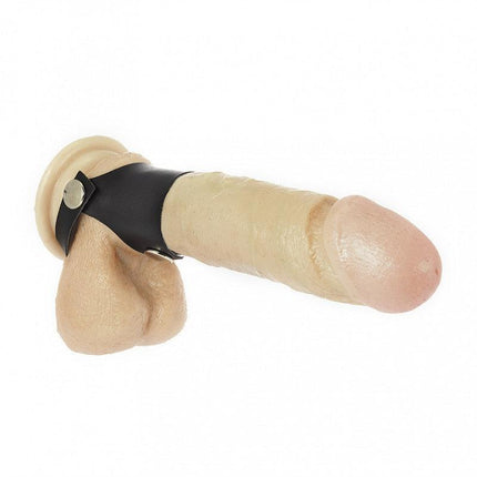 Penis koker met bandjes voor achter de balzak en versierd met studs - Erotiekvoordeel.nl