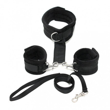Soft Bondage Collar met handboeien en leiband - zwart - Erotiekvoordeel.nl